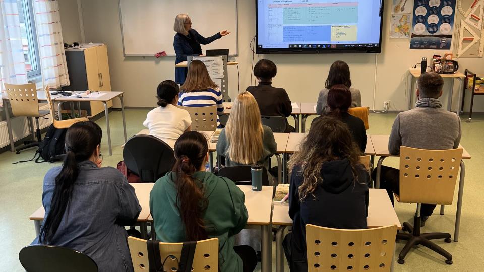 Lenke til artikkel: Starter opp igjen med norskopplæring 17. august